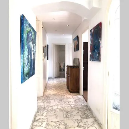 Apartment Spacious 3 Bedroom Flat Center - Magnificent View-parking *