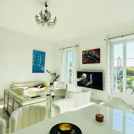Apartment Spacious 3 Bedroom Flat Center - Magnificent View-parking Nice