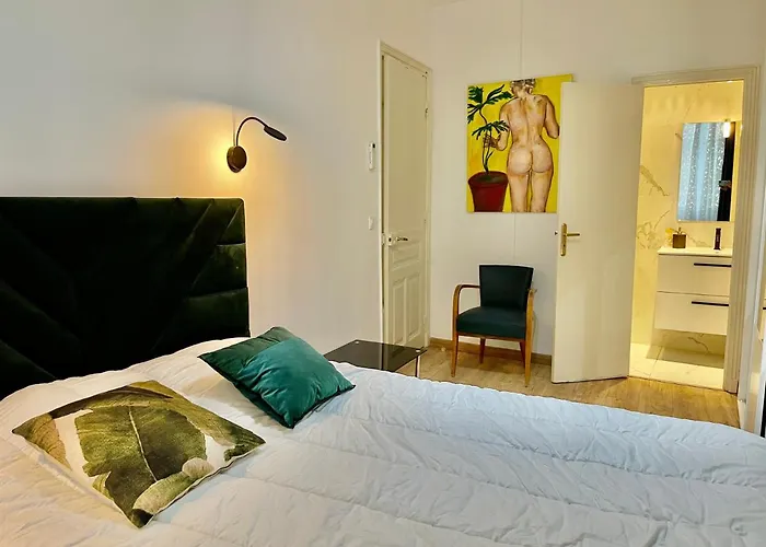 아파트 Spacious 3 Bedroom Flat Center - Magnificent View 니스