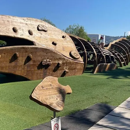 Spacious 3 Bedroom Flat Center - Magnificent View * ניס