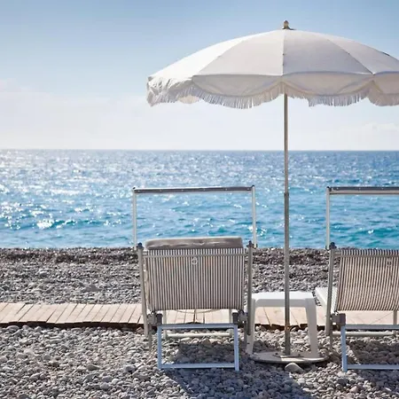 Spacious 3 Bedroom Flat Center - Magnificent View Ницца